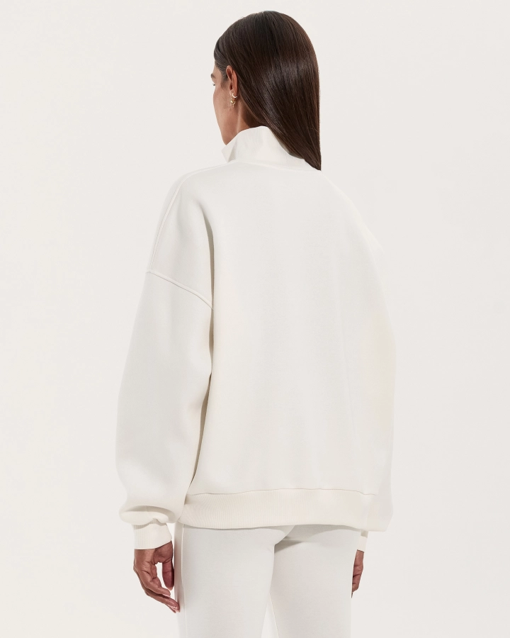 White Hoodie Set – 6. kép