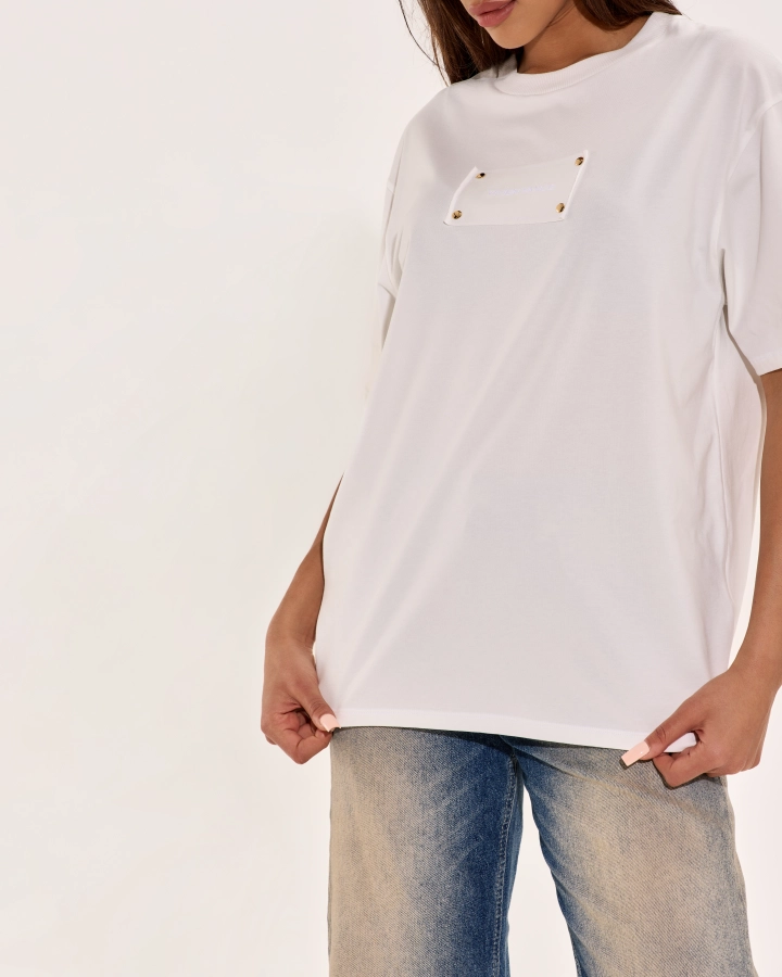 Oversize Póló Hímzett Címkével