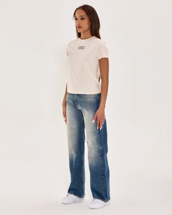 T-Shirt Classica Di Media Lunghezza