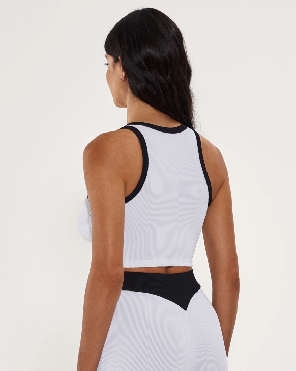 Top court style gilet plissé