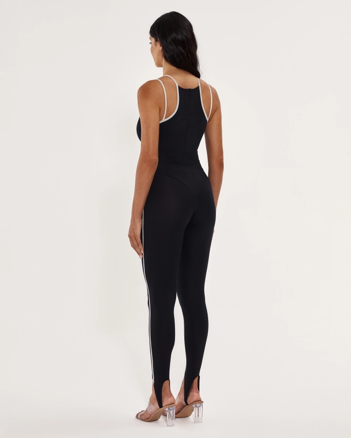 Eleganter Damen Jumpsuit mit Goldträgern und Streifen