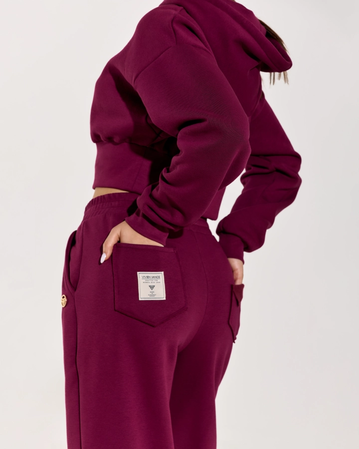 Accolade Cropped Hoodie für Damen mit tailliertem Bund