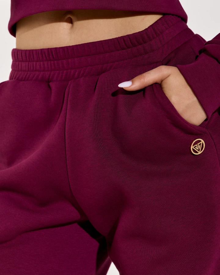 Accolade Cropped Hoodie für Damen mit tailliertem Bund