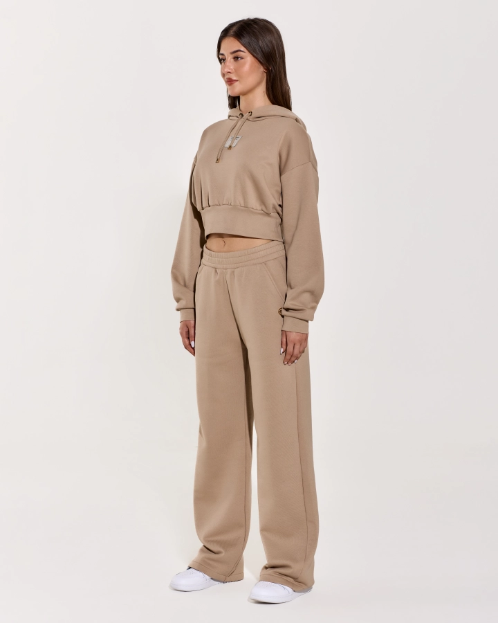 Accolade Cropped Women’s Hoodie with Snug Waist