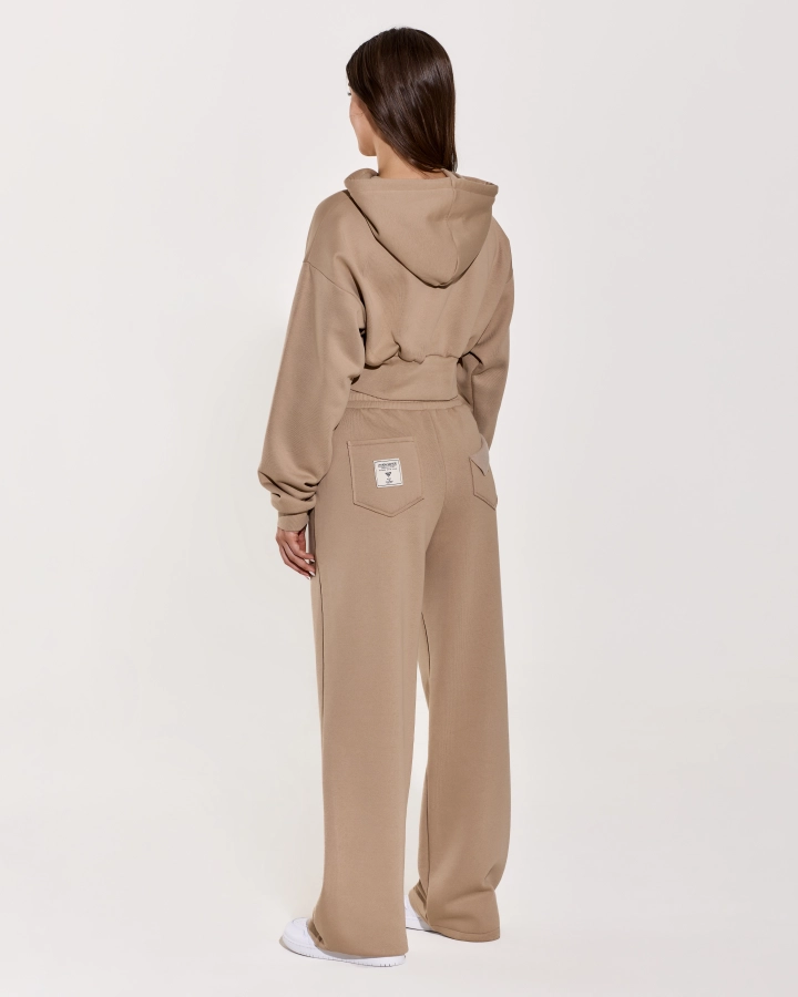 Accolade Cropped Women’s Hoodie with Snug Waist