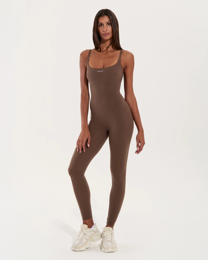 Logo Lettering Fitness Jumpsuit – HAZELNUT – 3. kép