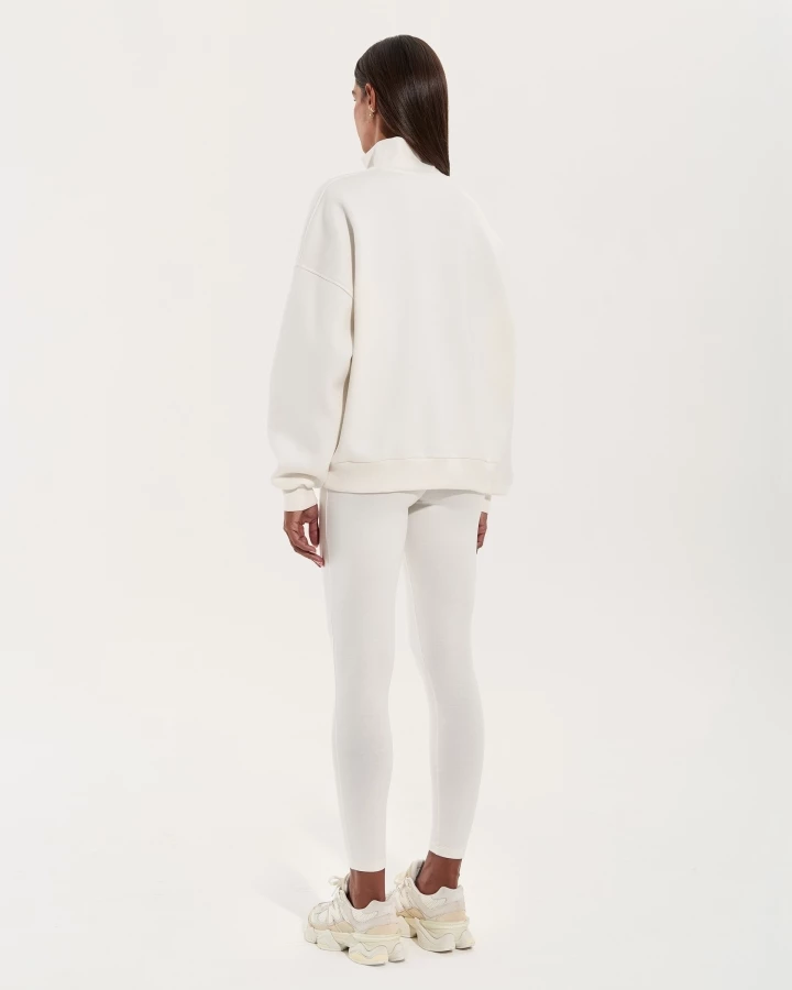White Hoodie Set – 3. kép
