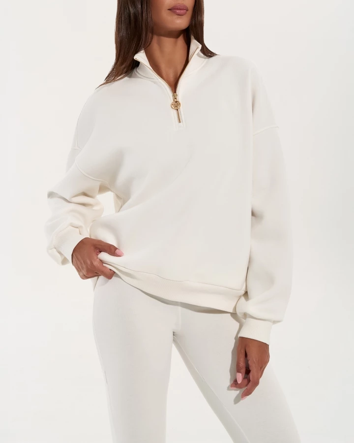 White Hoodie Set – 4. kép