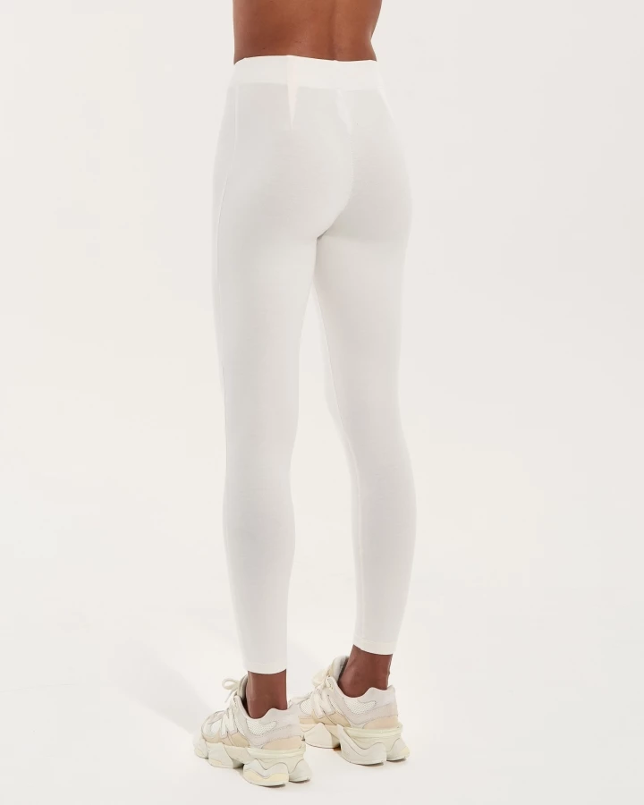 White Hoodie Set – 10. kép