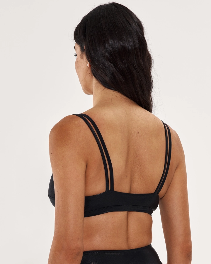 Szivacs Nélküli Bikini Top Arany Kiegészítővel