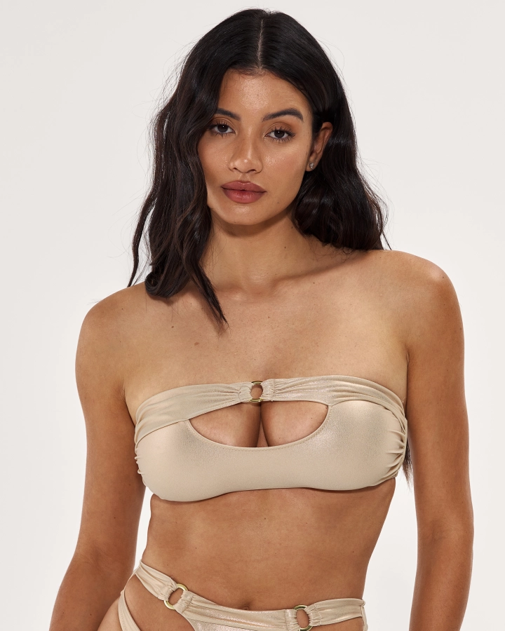 Haut de bikini bandeau sans rembourrage avec découpe