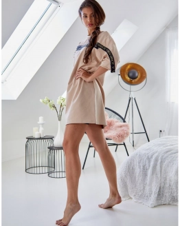 Oversized Pólóruha – NUDE – 6. kép