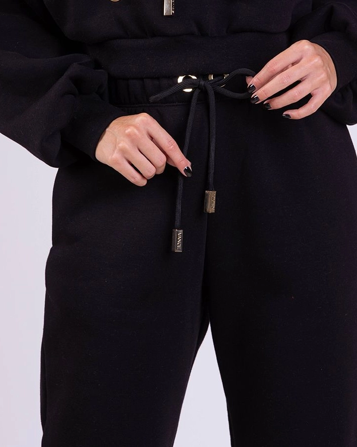Sweatpants with branded strap
