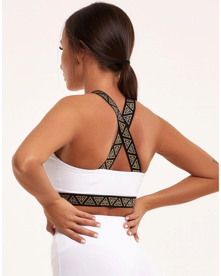 Sports bra with ”U” cut-out