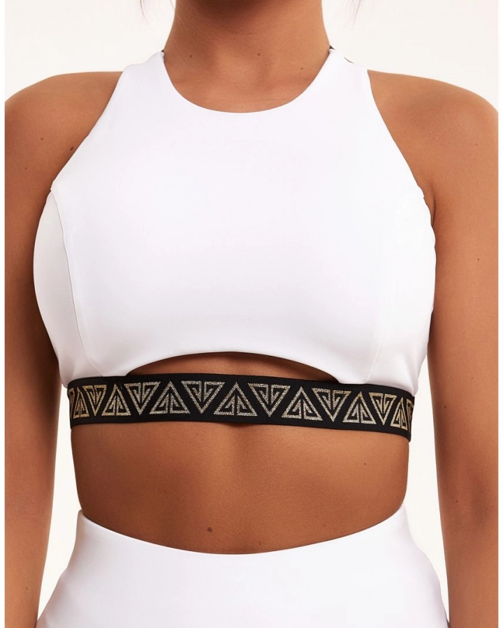 Sports bra with ”U” cut-out