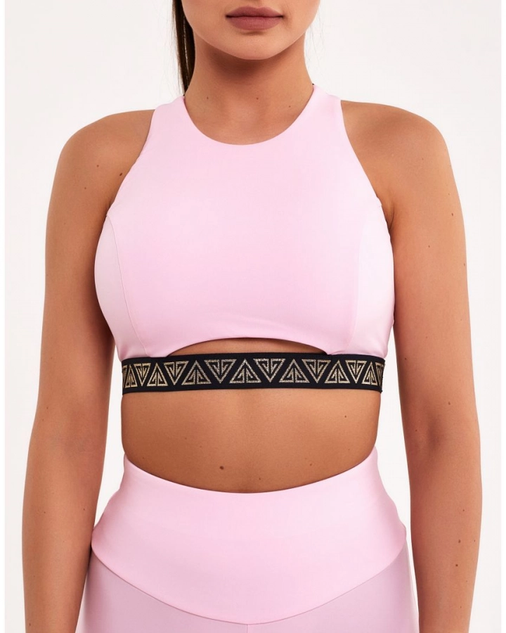 Sports bra with ”U” cut-out