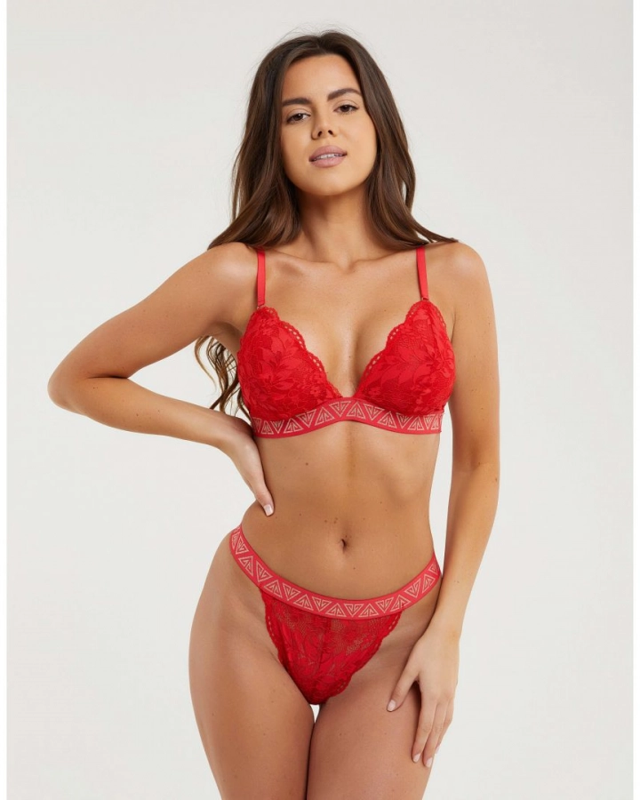 Lace triangle bra without push-up