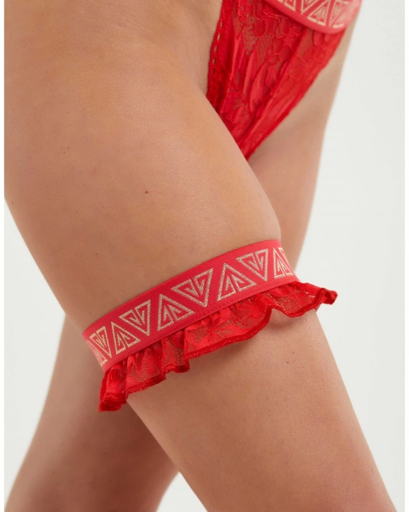 Lace thigh strap