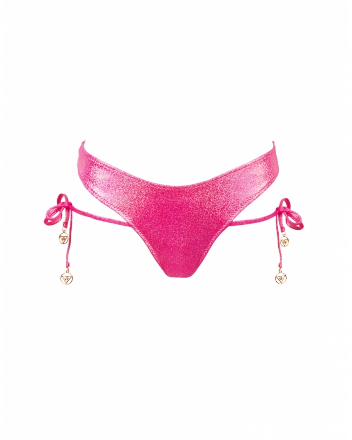 Alacsony derekú tanga bikini arany díszítéssel