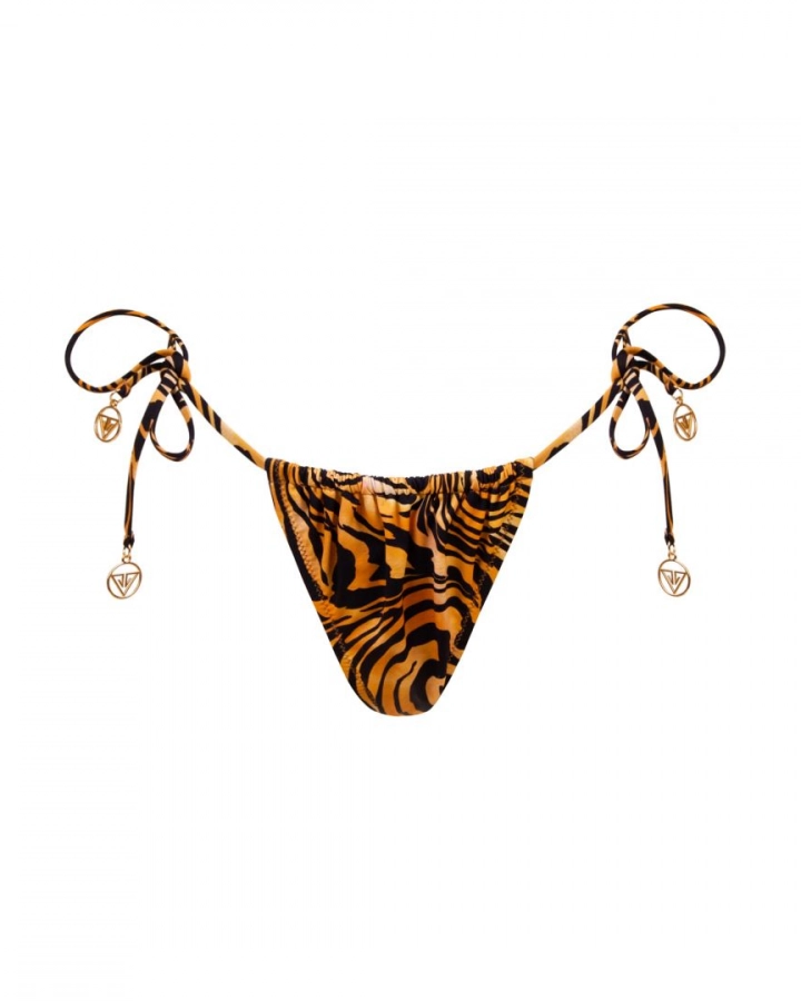 ☆人気☆【VINAJ】☆Chain Ribbon One Side Low Bikini Pant.s☆ Chain Ribbon One Side Low Bikini Panties (White) - VINAJ