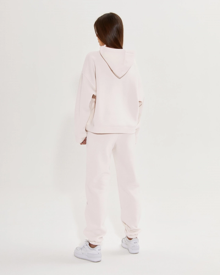 Jogginghose mit elastischem Bund und goldener Stickerei