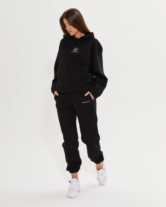 Jogginghose mit elastischem Bund und goldener Stickerei