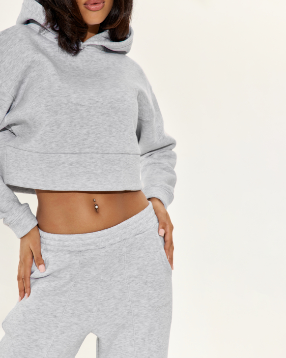 Wide-leg pants with side pockets and gold embroidery