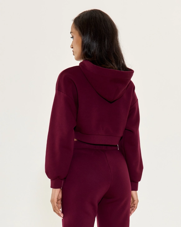 Sweat à capuche court avec logo doré