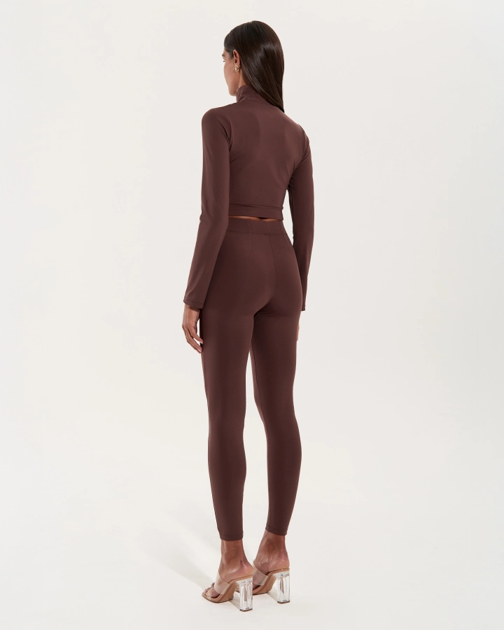Mocha Activewear Set – 3. kép