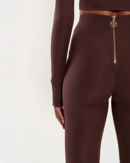 Mocha Activewear Set – 8. kép