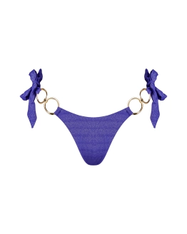 Brazil fazonú bikini alsó arany gyűrűkkel és fényes hatással