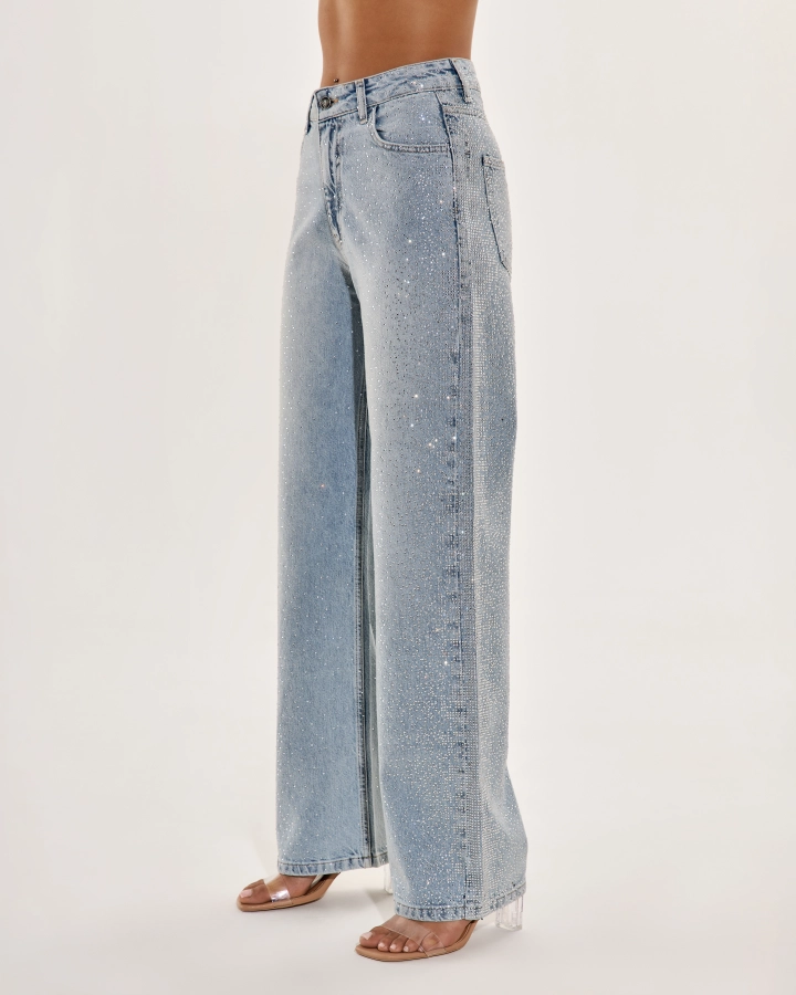 Gerade Jeans mit hohem Bund und Kristallverzierung