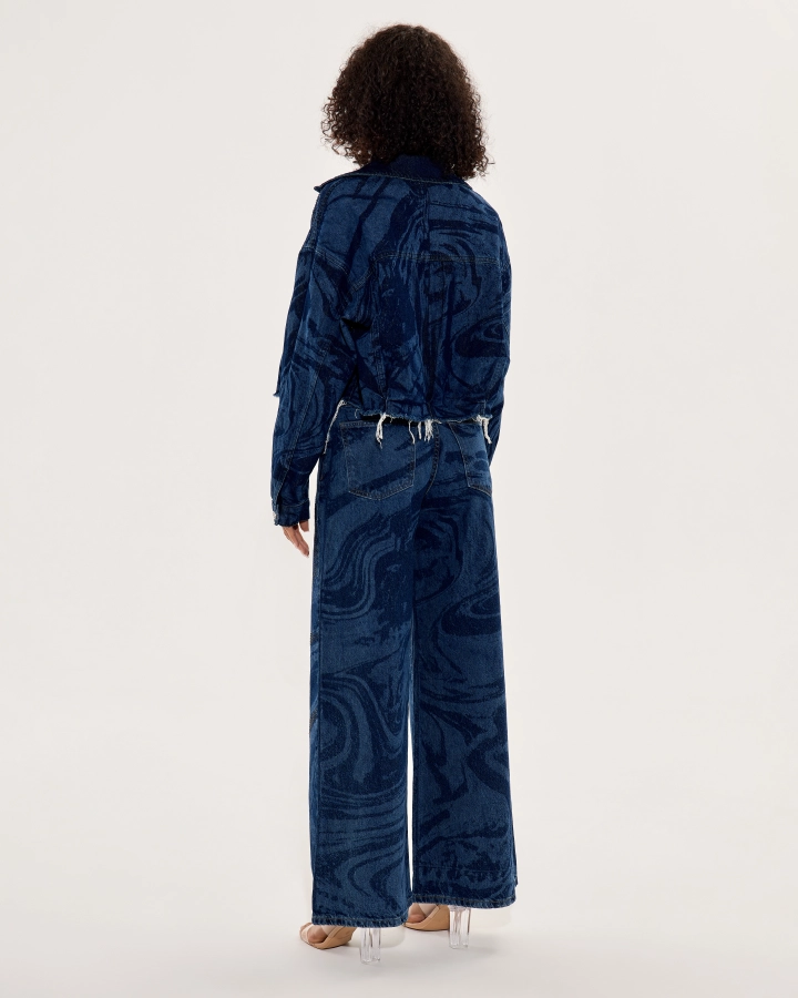 Cropped oversized denim jacket with sparkling crystals